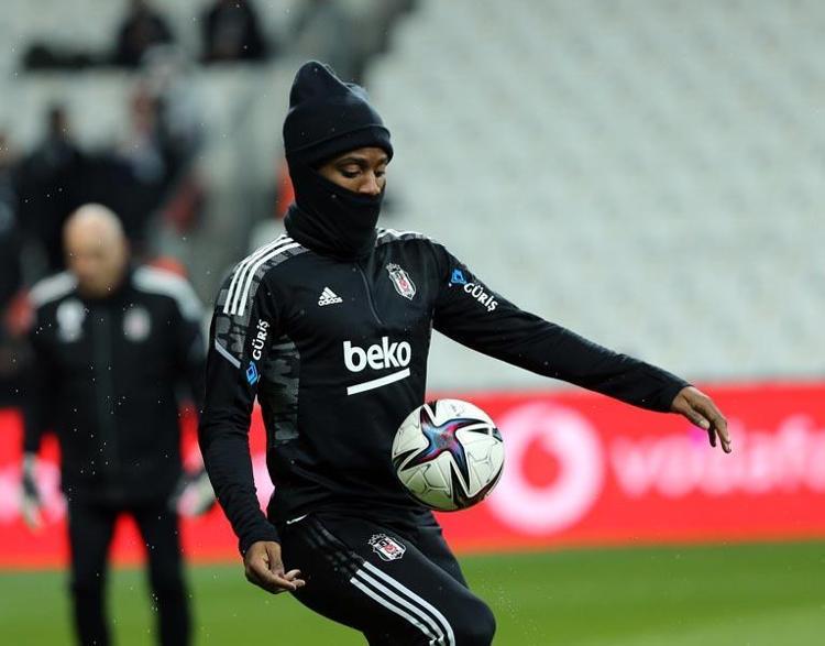 Önder Karaveli Fenerbahçe derbisinden önce videolarını izletmişti Batshuayi kendine geldi Beşiktaş evinde Gaziantep FKyı devirdi