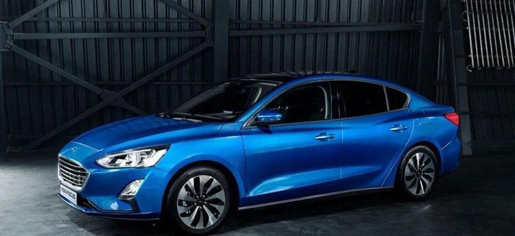 2021 / Style / SUV / 1.0L EcoBoost 95PS / 6 İleri Manuel / Benzin