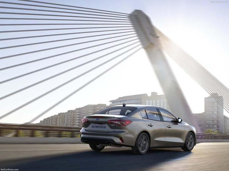 2021 / Trend X / 4 Kapı / 1.5L Ti-VCT 123PS / 6 İleri Otomatik / Benzin