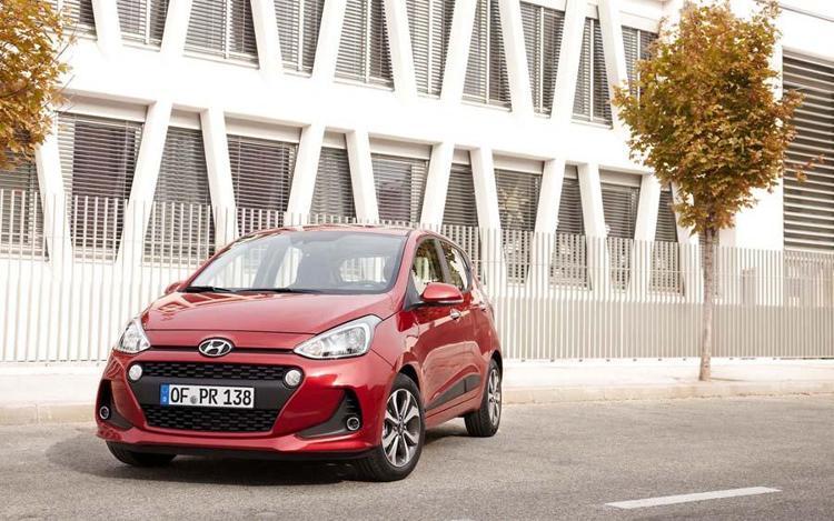 1.4 MPI 100 PS Style Benzin Otomatik