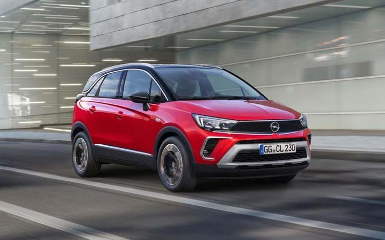 CROSSLAND 1.2 Benzinli MT-6 130 HP Edition - ESSENTIAL