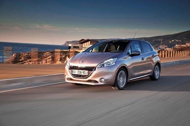 Yeni 208 PRIME 1.2 PureTech 100hp EAT8
