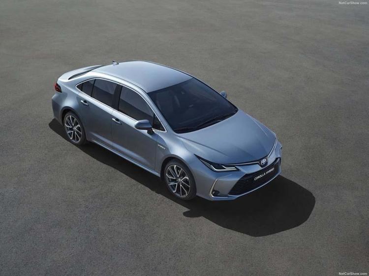 COROLLA 1.5 Flame Multidrive S