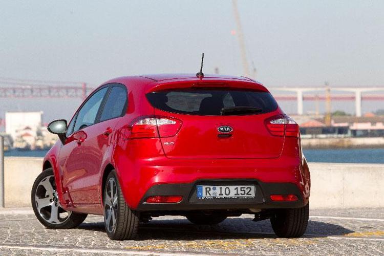 Stonic 1.4L 100 PS Otomatik Benzin Cool