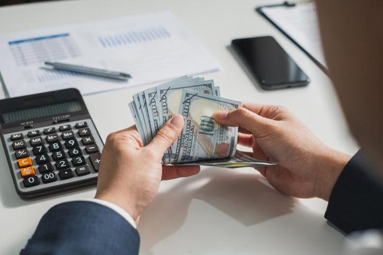 Saniyede 15 bin dolar kazanıyorlar Akılalmaz kazanç Dünyanın en zengin 10 insanı parasını ikiye katladı