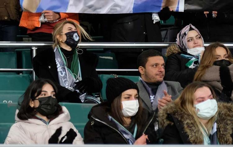 6. DAKİKA FUTBOL DURDU