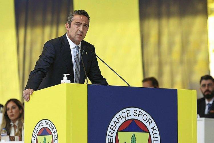 Yıldız futbolcu sosyal medyada paylaştı Ali Koçun yeni transfer bombası ortaya çıktı Kanat forvet geliyor