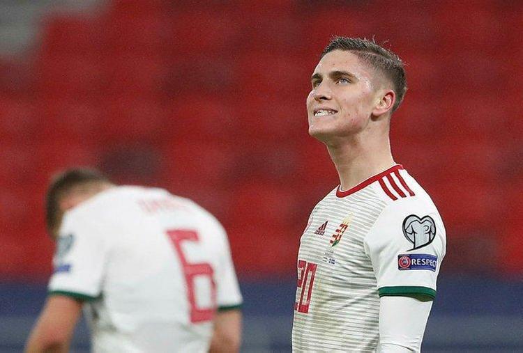Yıldız futbolcu sosyal medyada paylaştı Ali Koçun yeni transfer bombası ortaya çıktı Kanat forvet geliyor