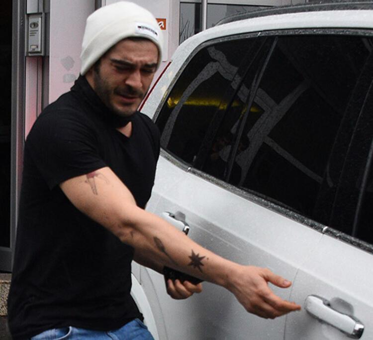 DÖVMELERİ DİKKAT ÇEKTİ