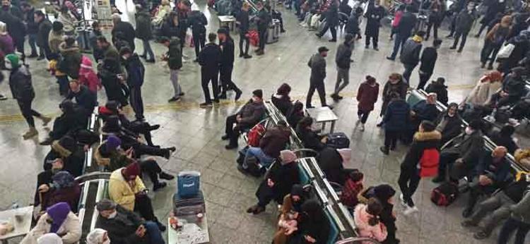 Kar yağışı ile ilgili son dakika uyarısı Kabus olup çöktü, hayat felç oldu Meteoroloji İstanbul için tarih verdi, korkutan uyarı geldi...
