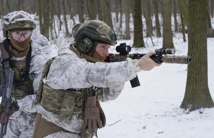 Savaş hazırlıkları hız kazandı NATO, ABD, Danimarka, Litvanya, İspanya, Fransa ve Hollanda harekete geçti: Savaş uçakları ve gemiler yola çıkıyor...