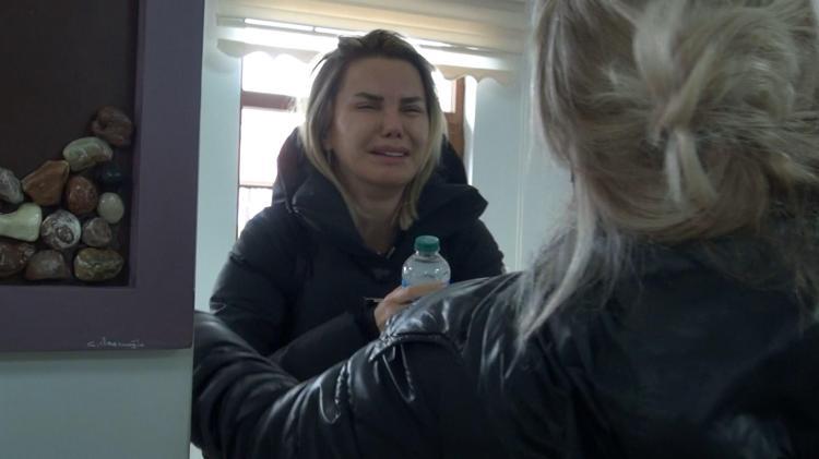Yılların küslüğü bitti Ece Erkene Demet Akalından küslük bitiren ziyaret