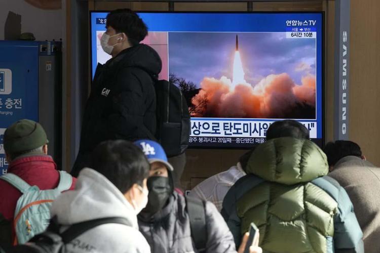 Füze ateşlendi görüntüler dünyayı şok etti ABD, Japonya ve Güney Koreden tepki ve uyarı geldi...
