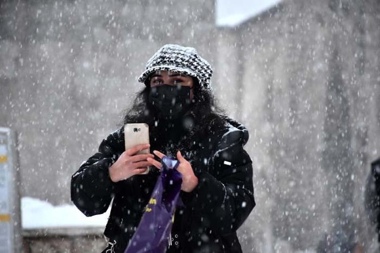 Meteorolojiden son dakika açıklaması Yarın değişiyor, cumartesi gününe kadar sürecek Onlarca kent için sarı kodlu flaş uyarı...