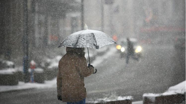 Meteoroloji son dakika duyurdu Hava durumu değişiyor, yeniden geliyor Kar kuvvetli vuracak, İstanbul, Ankara ve birçok ilde...