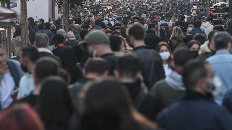 Türkiyenin en büyük ilçesi belli oldu 57 ilden daha kalabalık, işte en büyük ve en küçük 10 ilçe...