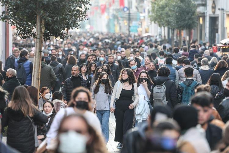 Türkiyenin en büyük ilçesi belli oldu 57 ilden daha kalabalık, işte en büyük ve en küçük 10 ilçe...