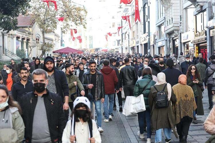 Türkiyenin en büyük ilçesi belli oldu 57 ilden daha kalabalık, işte en büyük ve en küçük 10 ilçe...