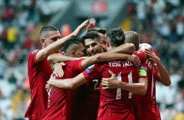 FIFA dünya sıralamasını açıkladı Türkiye...