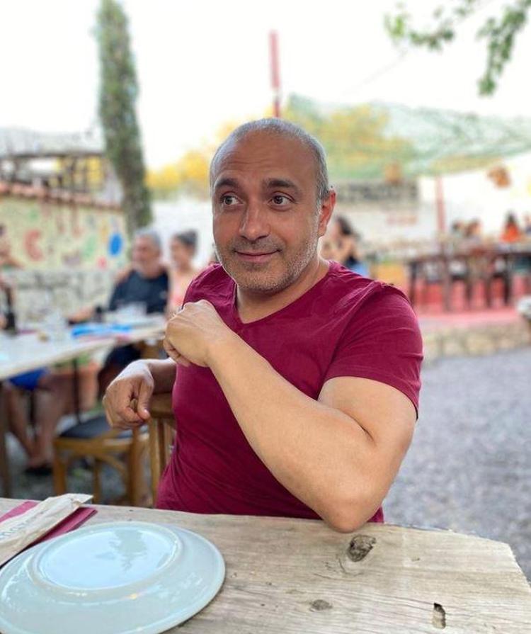 Nazlı Senem Ünal bakın kimin kardeşi çıktı Ünlü isimlerin bilmediğiniz yanları...