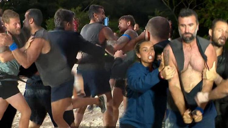 Survivorda sürgün adasına kim gitti, Survivorda eleme adayı kim oldu, dokunulmazlığı hangi takım kazandı Acun Ilıcalı açıkladı: Hikmet, Evrim, Atakan, Anıl ve Yasin...