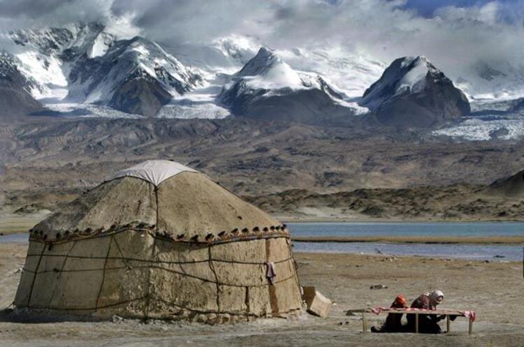 Okyanustan en uzak nokta - Xinjiang, Çin