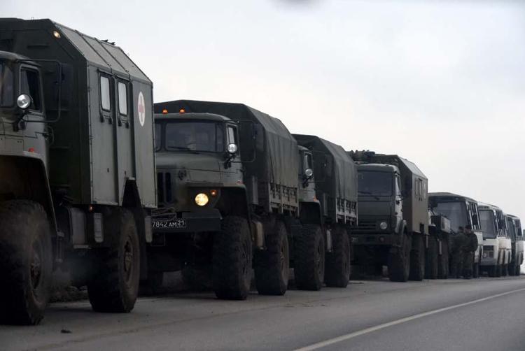 Rus helikopterleri Kieve girdi 74 askeri tesis imha edildi, 114 Ukrayna askeri teslim oldu çok sayıda ölü var...