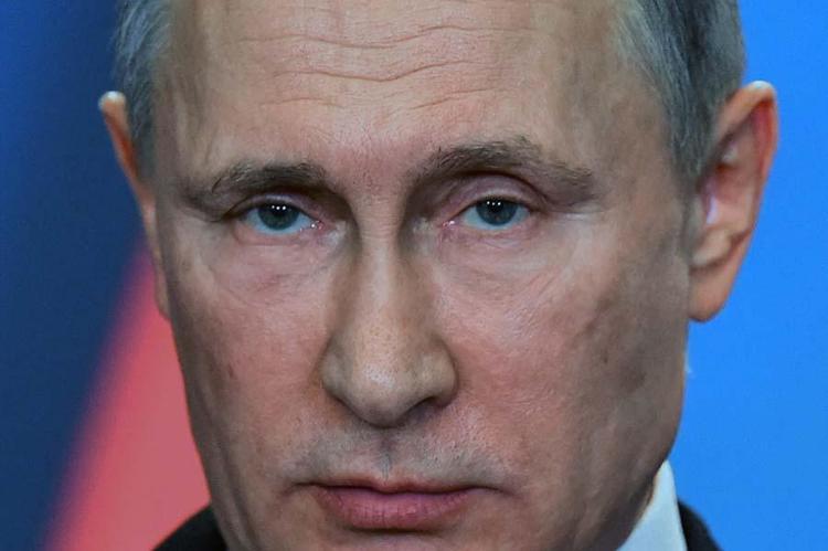 Rus helikopterleri Kieve girdi 74 askeri tesis imha edildi, 114 Ukrayna askeri teslim oldu çok sayıda ölü var...