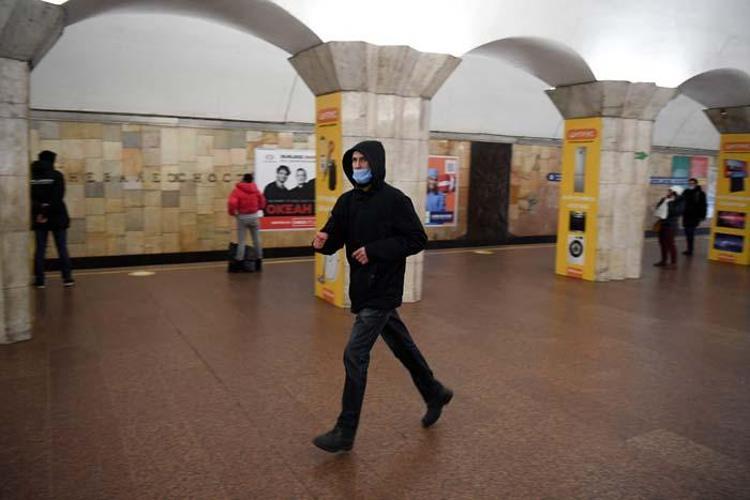 Ukrayna’da başkent Kiev’de sirenler çalıyor, halk kenti terk ediyor