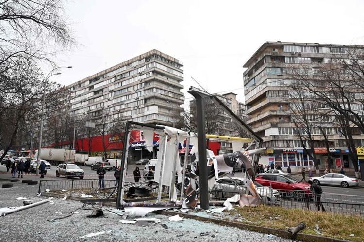 Ukrayna’da başkent Kiev’de sirenler çalıyor, halk kenti terk ediyor