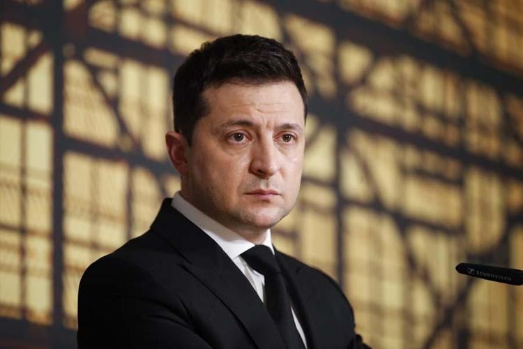Rus helikopterleri Kieve girdi 74 askeri tesis imha edildi, 114 Ukrayna askeri teslim oldu çok sayıda ölü var...