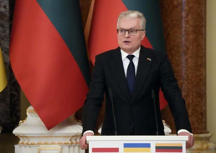 Rus helikopterleri Kieve girdi 74 askeri tesis imha edildi, 114 Ukrayna askeri teslim oldu çok sayıda ölü var...