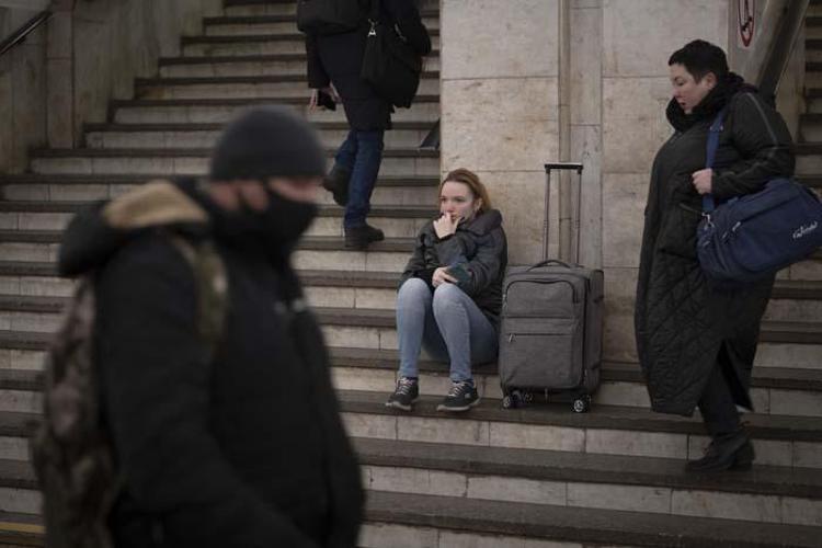 Ukrayna’da başkent Kiev’de sirenler çalıyor, halk kenti terk ediyor