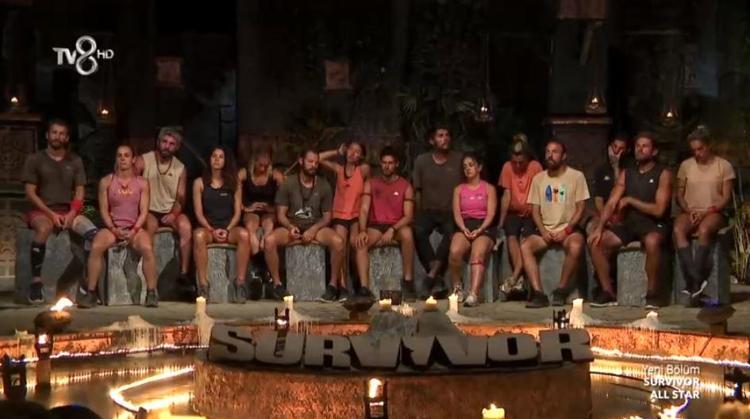 Survivor sürgün adasına kim gitti, Survivorda eleme adayı kim oldu, ortalık karıştı: Hayatım bitti Acun Ilıcalı açıkladı: Aşkım, Sercan, Nagihan ve Barış...