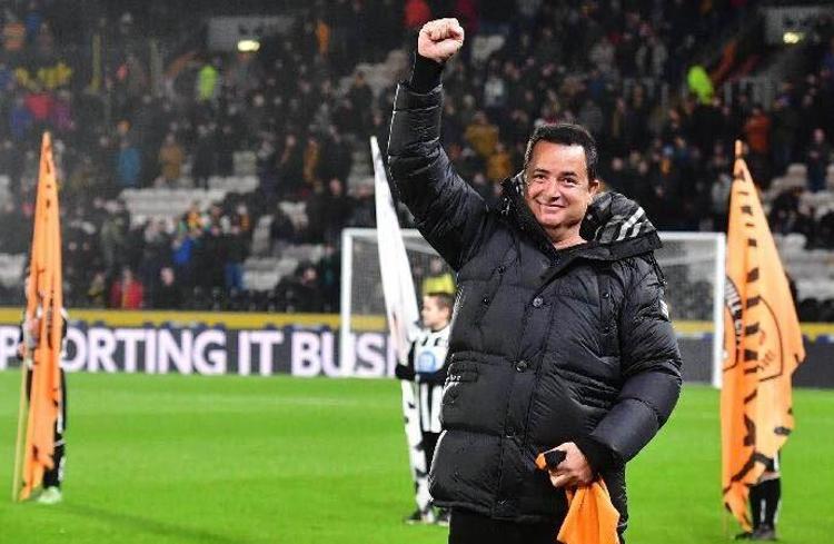 20 gün önce maçı başkanla birlikte tribünden takip etmişti İşte Okan Burukun yeni takımı...