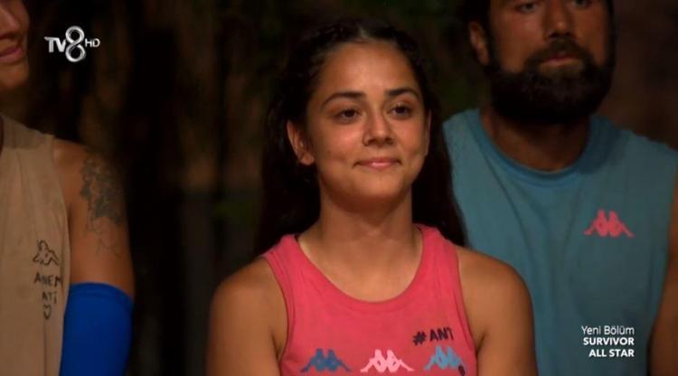 Survivor’da kim elendi, kim gitti 2 Mart Survivor All Star elenen isim kim oldu Yasin mi, Gökhan mı, Evrim mi, Aşkım mı Acun Ilıcalı açıkladı, birleşme partisi...