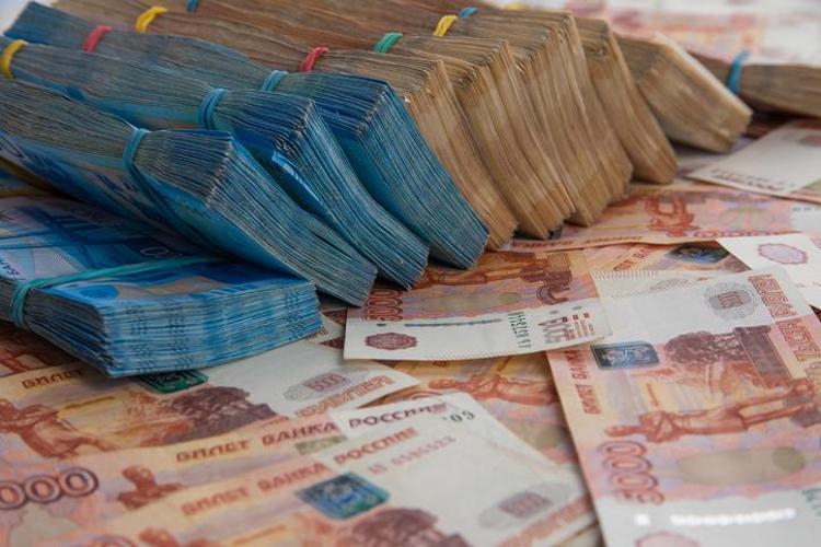 RUBLE ERİDİ