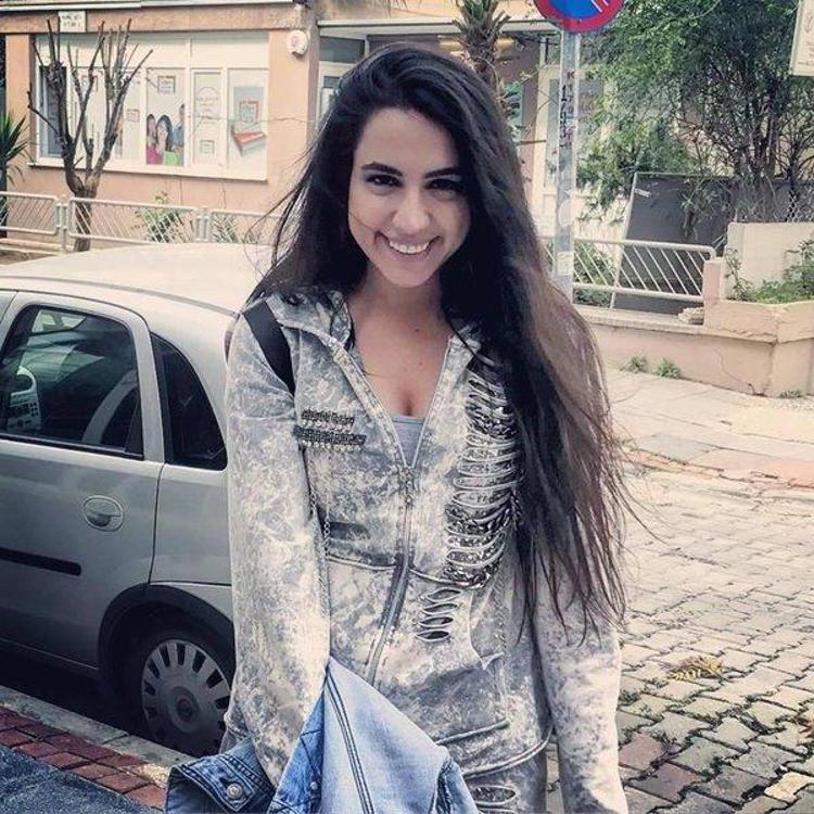 Boşanıyorlar Burak Sergen’in eşi Nihan Ünsal’dan karşı dava