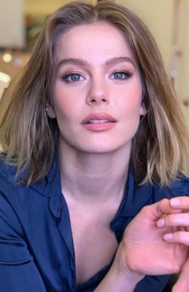 Camdaki Kızın Nalanı Burcu Biricikin kocası bakın kim çıktı Duyan inanamadı...
