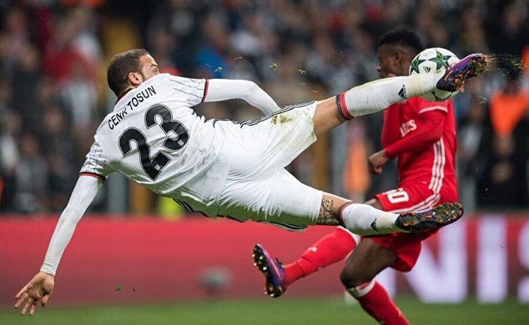 Cenk Tosun bombası Yeni takımı belli oldu yıllık 1.6 euro maaş...