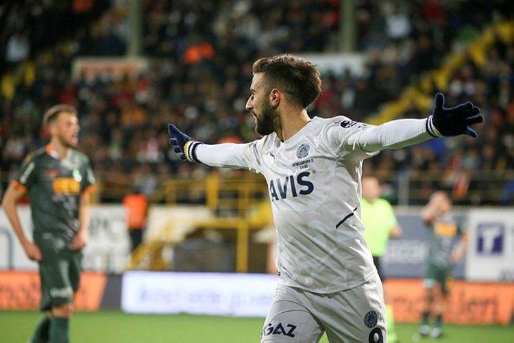 Fenerbahçenin tam 5 yıldızına teklif yağıyor 90 milyon euro...