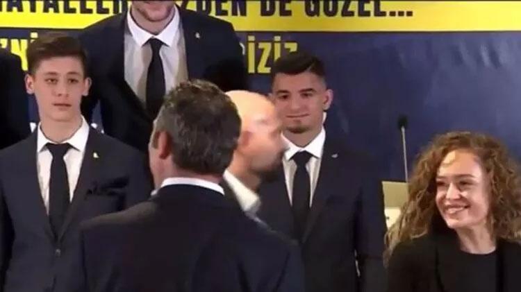 Ali Koç sen kimsin dedi aldığı cevaptan sonra salon kahkahalara boğuldu