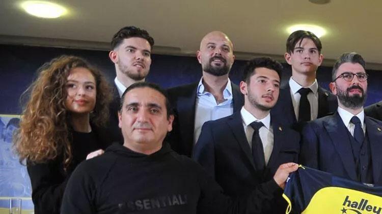 Ali Koç sen kimsin dedi aldığı cevaptan sonra salon kahkahalara boğuldu