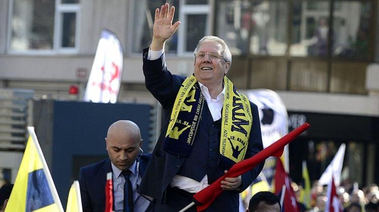 AZİZ YILDIRIM SÜRPRİZİ