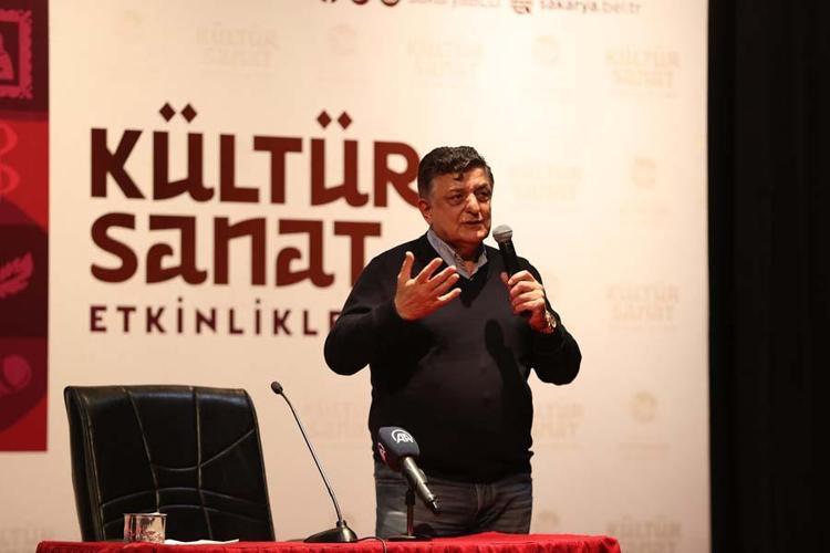 Tuncay Şanlı bastırdı Yılmaz Vuralın ismi 57 yıllık köklü kulüpte heyecan yarattı