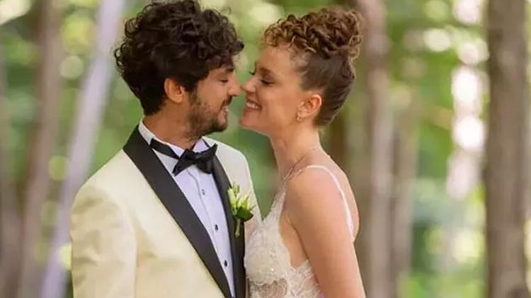 Ece Çeşmioğlu ve Taner Ölmez çiftinin bebeklerine kavuştukları anlar