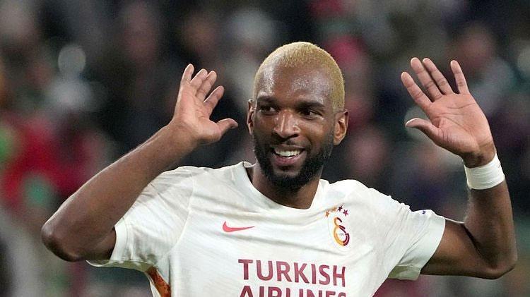Galatasarayda tarihi operasyon Derbiden sonra 8 ayrılık olacak