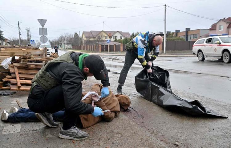 Bucha vahşeti dünyayı dehşete düşürdü İşte katliamın baş şüphelisi: Ukrayna her yerde onu arıyor...