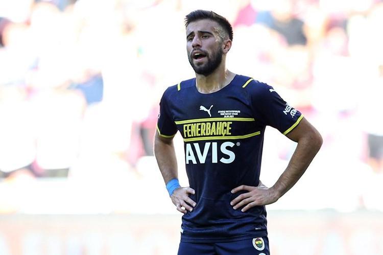 Volkan Demirel Ali Koçu hiç affetmeyecek Yıldız golcünün aklını çeldi Karagümrükü bitirdi