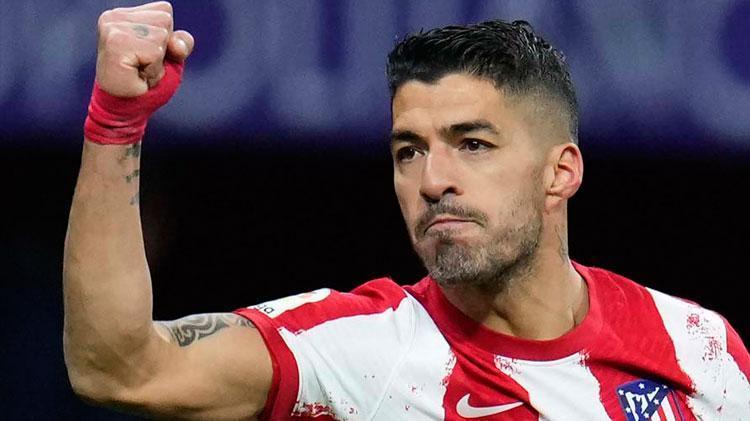 Transferde Beşiktaş ile Fenerbahçe karşı karşıya Luis Suarezin menajeriyle temasa geçildi...